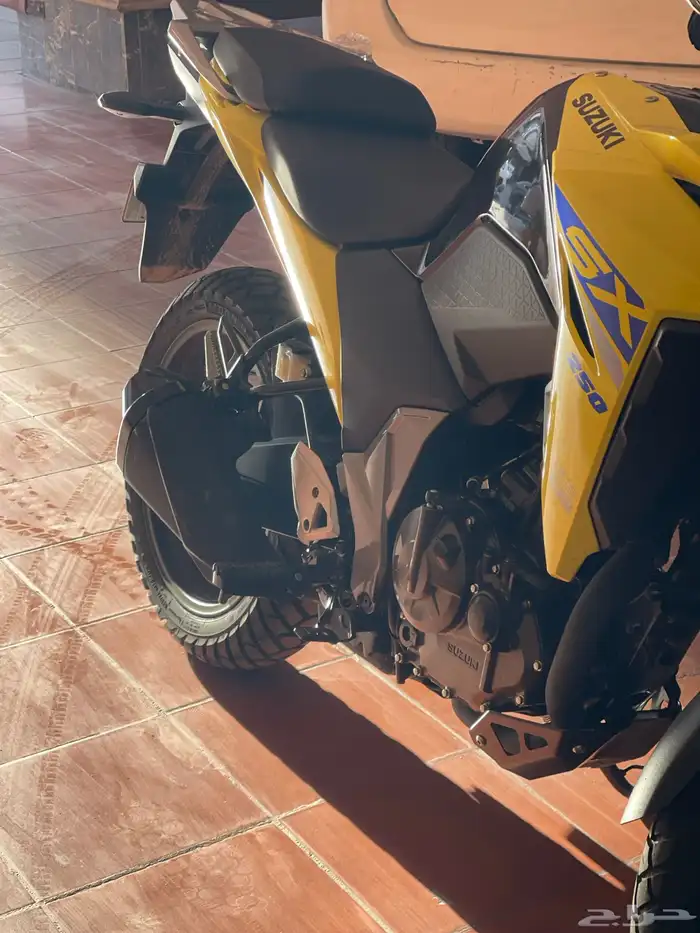 SuzukI VSTROM 250 موديل 2025 3