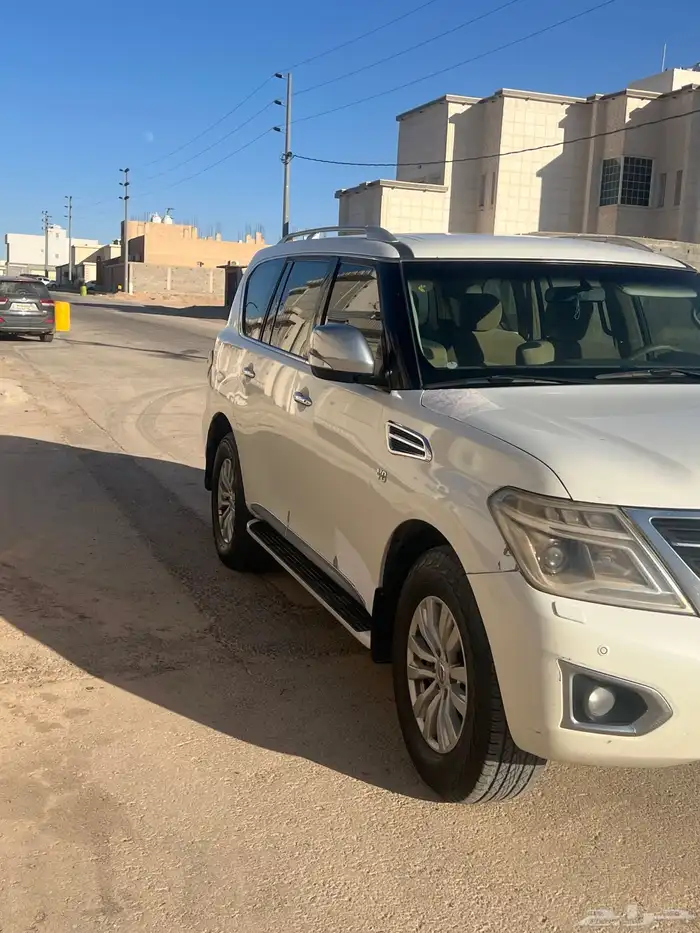 جيب نيسان 2014 بدي شرط يحتاج أشياء مستهلك ممشى 441 الف 2