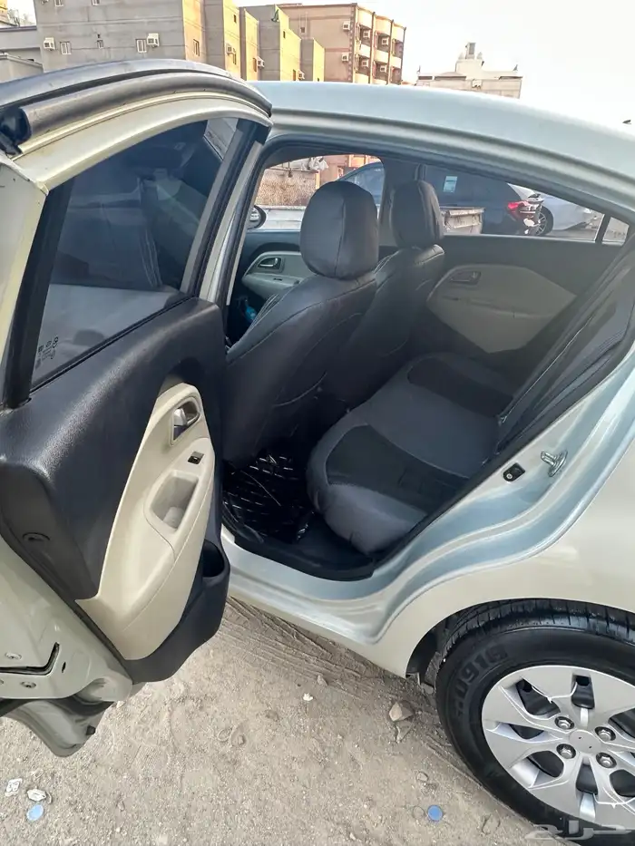 كيا ريو 2012 4