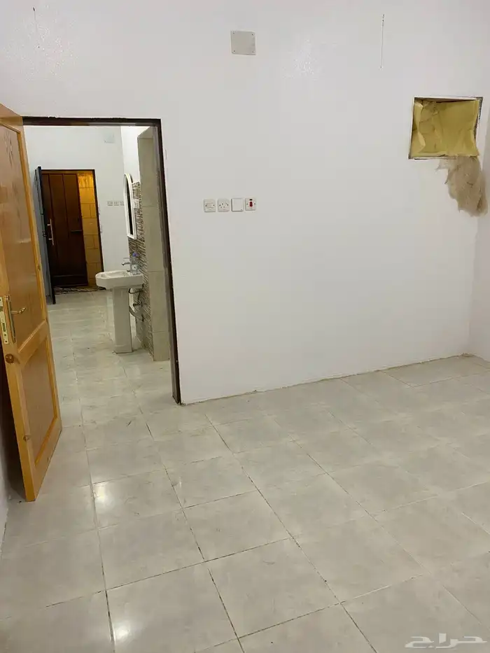 شقه غرفه وصاله خلف هايبر بنده والبيك 1