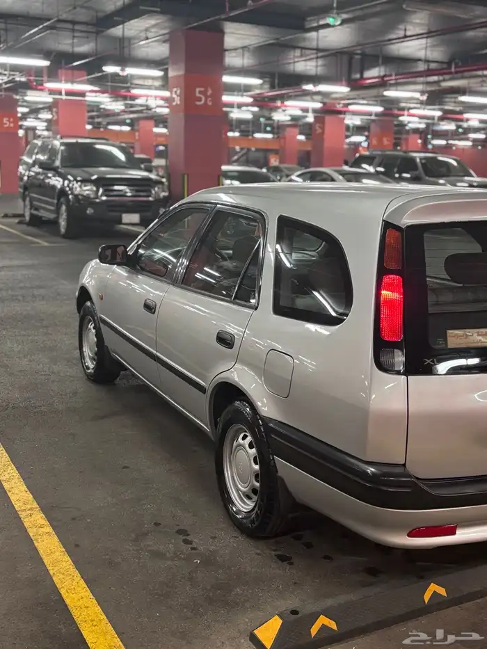 كورولا مخزنه مديل 99ماشية 86 الف 29