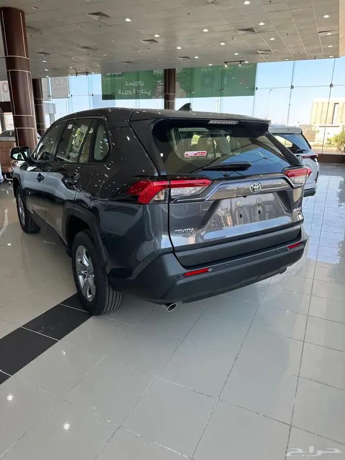 راف فور LE 4 2 2025 رمادي اصفار عبداللطيف جميل 2