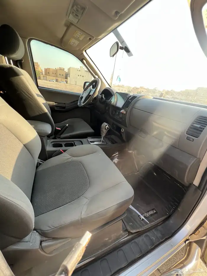 اكسترا نيسان 2009. قيمة 30 الف 4