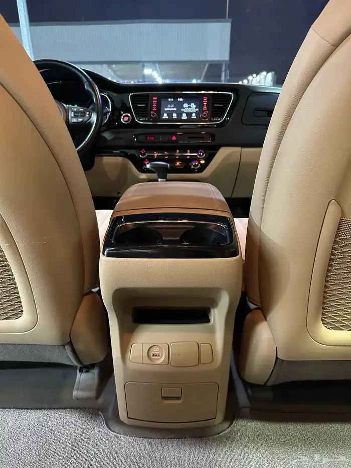 كيا كارنيفال 2020 فل كامل وكالة بدي ومحركات شرط 18