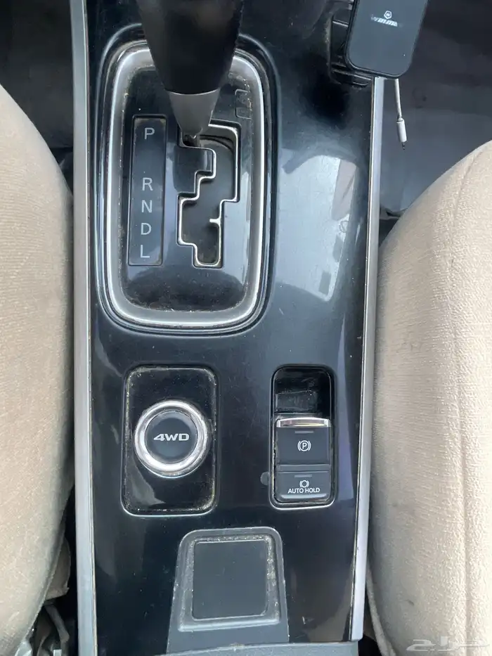 ميتسوبيشي آوت لاندر 2019 اللوحة خارج البيعة 16