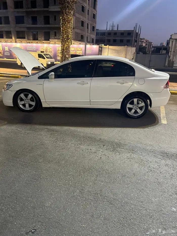 للبيع هوندا سيفيك 2007 نظيفة جدا استخدام الوالد 1