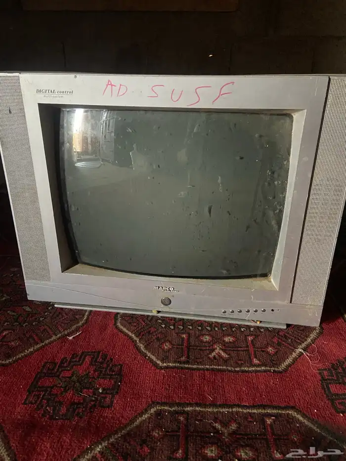 للبيع شاشتين 3