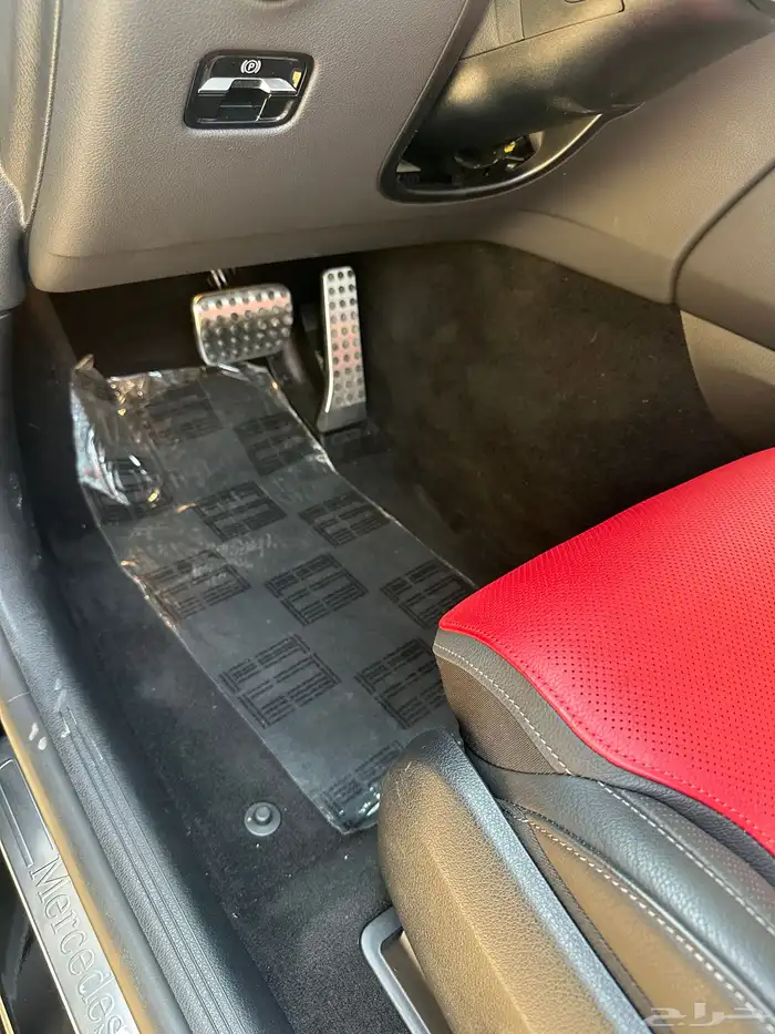 مرسيدس GLC300 AMG موديل 2025 شبه جديد ضمان الجفالي سعر لقطه 10