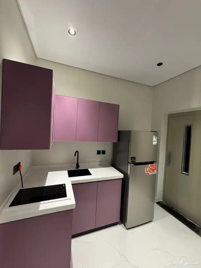 شقة روف جديدة و مؤثثة بالكامل بعالية قباء للبيع 10