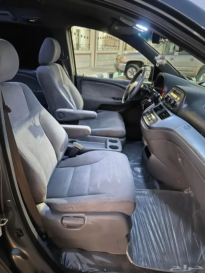 للبيع هوندا اوديسي 2010 16