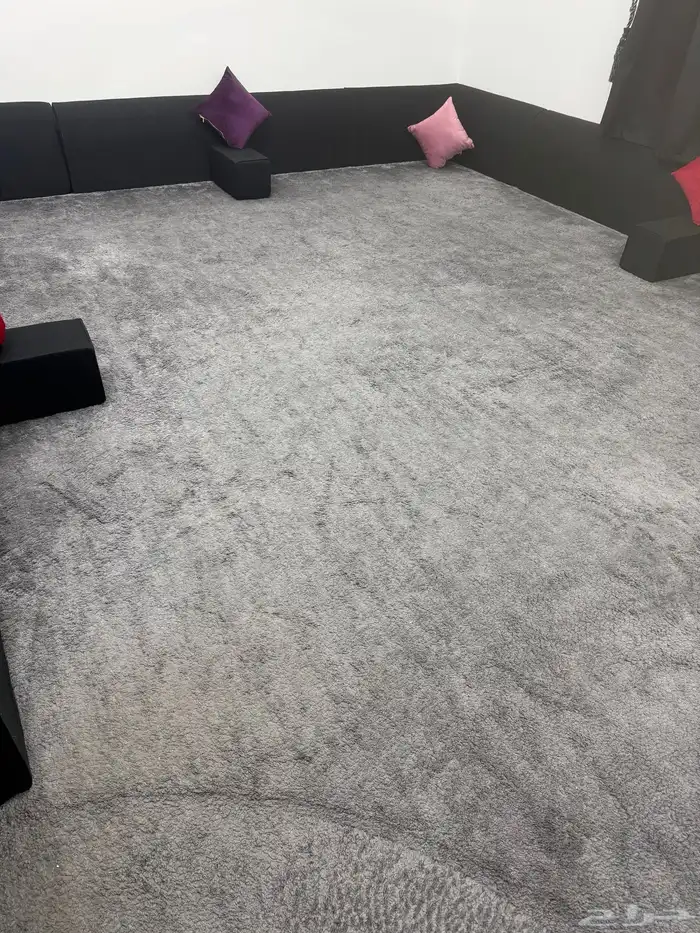 مساند وتكايات مع الفراش 1