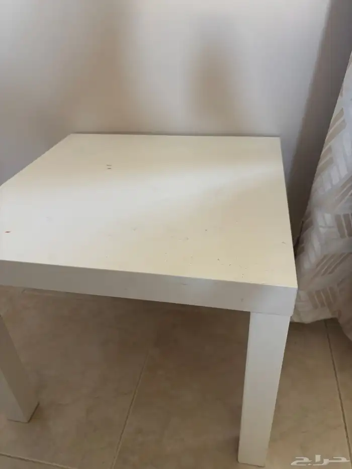 طاولة من ايكيا 2