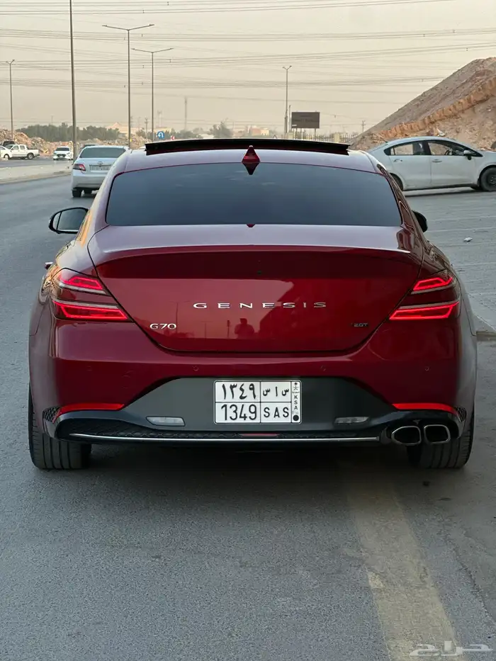 جينسس G70 2021 10
