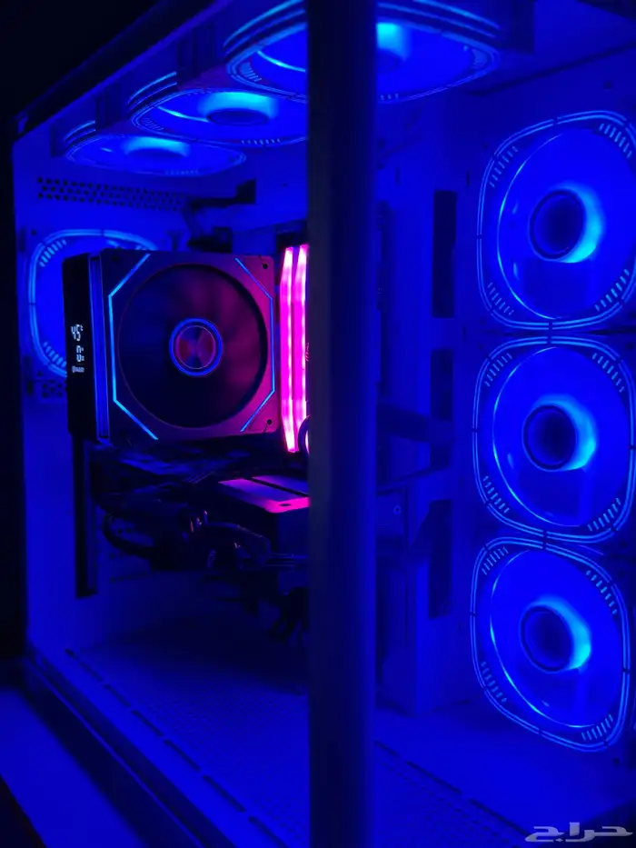 بي سي قوي للبيع RTX 5070 و Ryzen 5 7500F 2