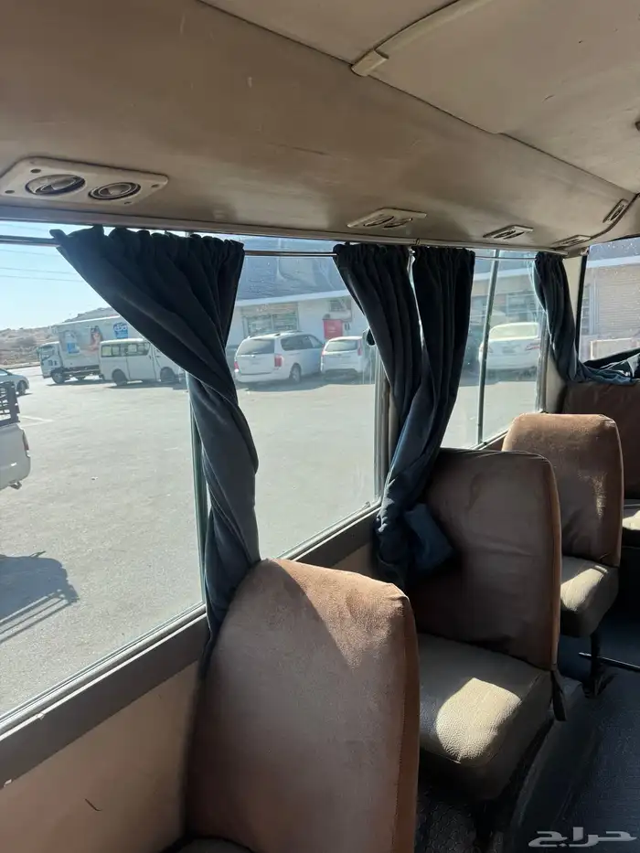 كوستر للبيع الفين 1 ديزل اساس 26 راكب شرط مكينه قير مكيف 1