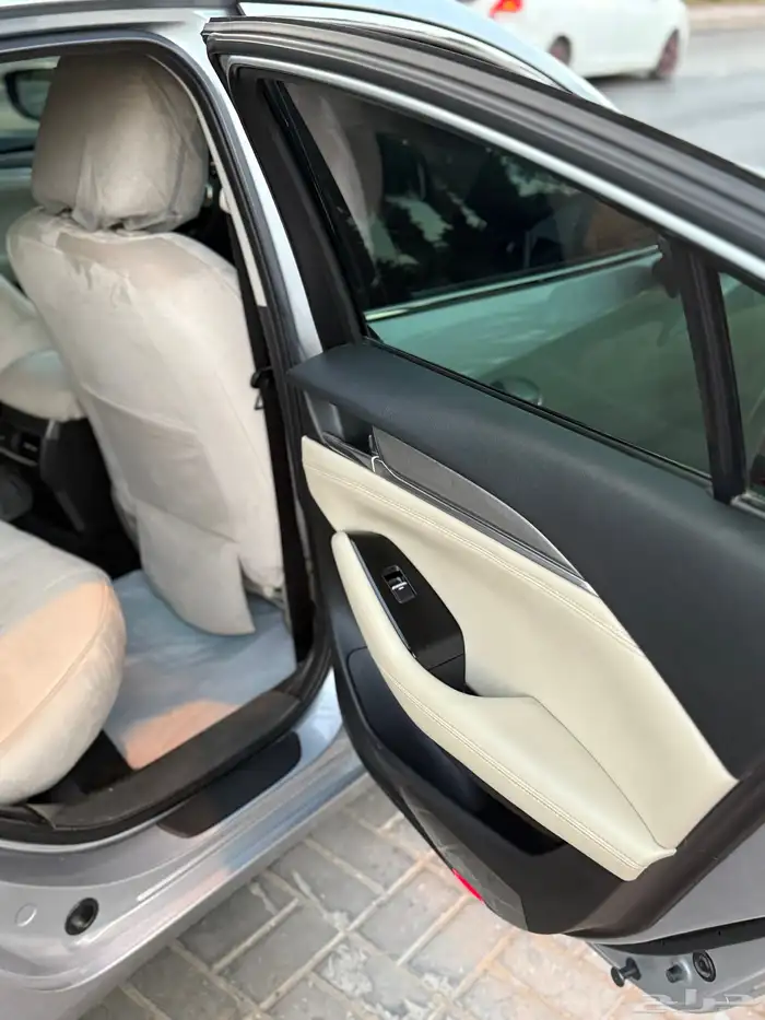 مازدا 2021 نص فل نظيفة مواصفات نادره سعودي 26