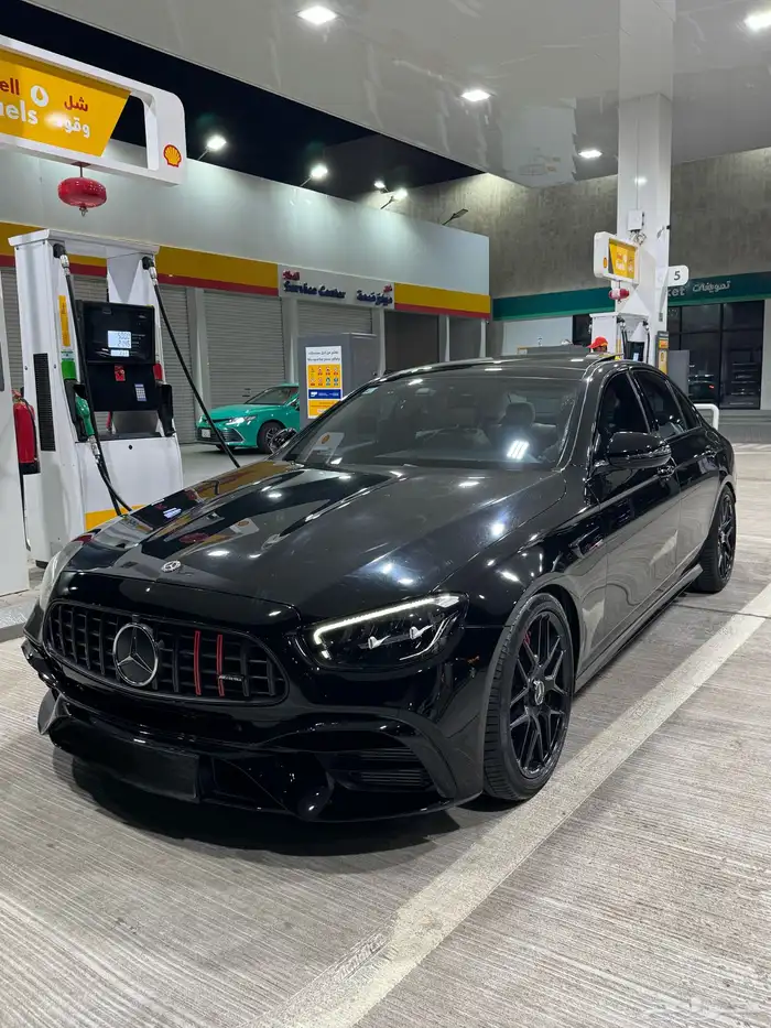 مرسيدس 2021 E200 محول كت كامل E63 داخلية كاربون 3