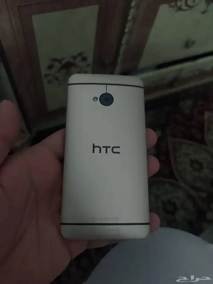 HTC One M7 1
