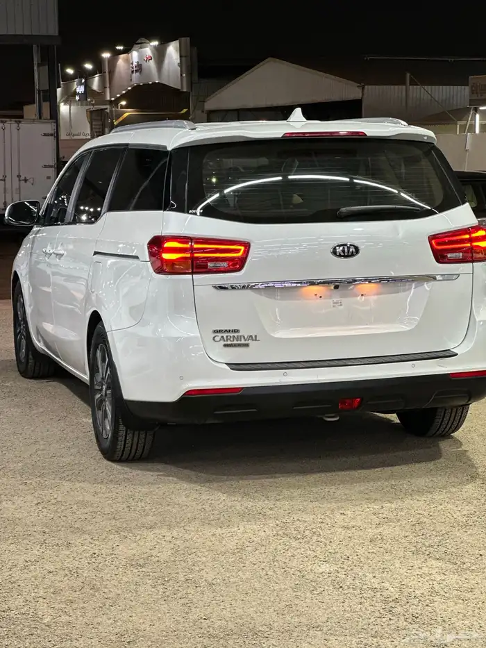 كيا كارنيفال 2020 فل كامل وكالة بدي ومحركات شرط 3