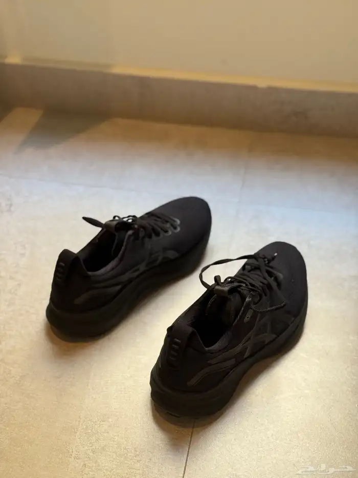 جزمة اسيكس نظيفة 0