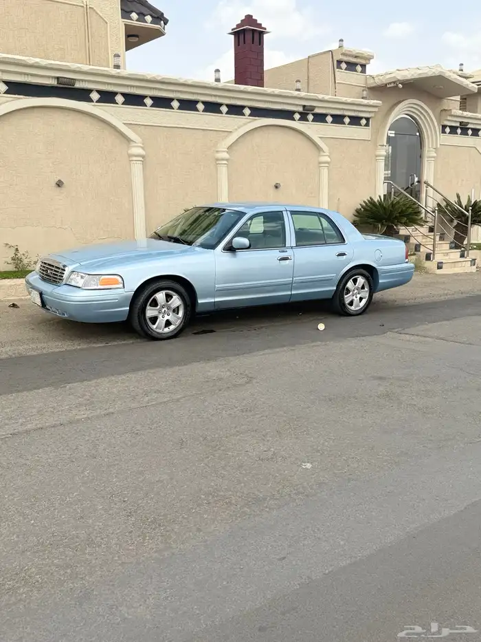 فورد فكتوريا 2011 نظيف 0