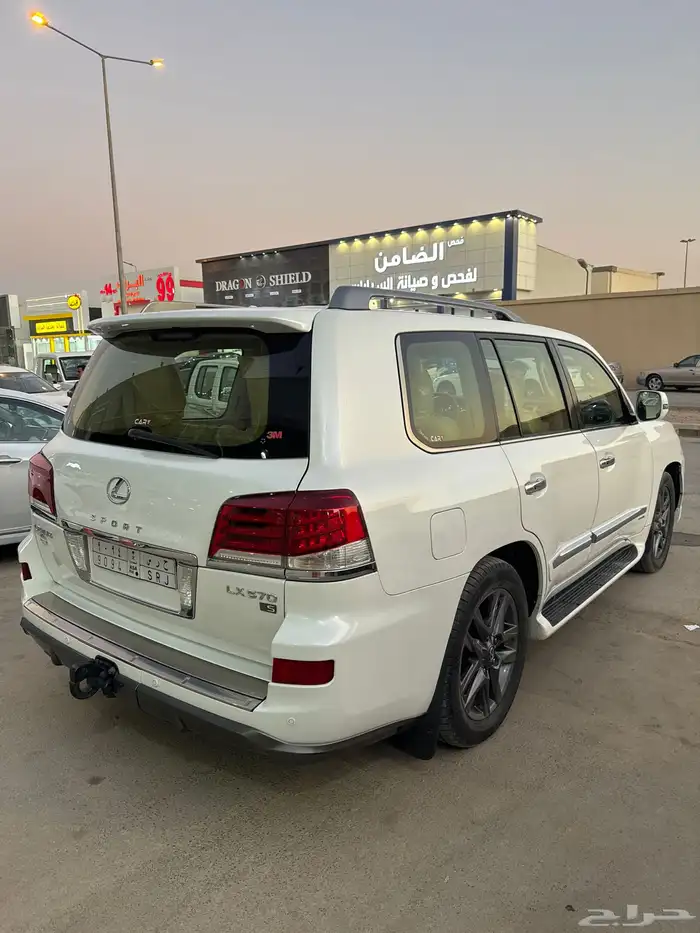 لكزس 2014 فل 3