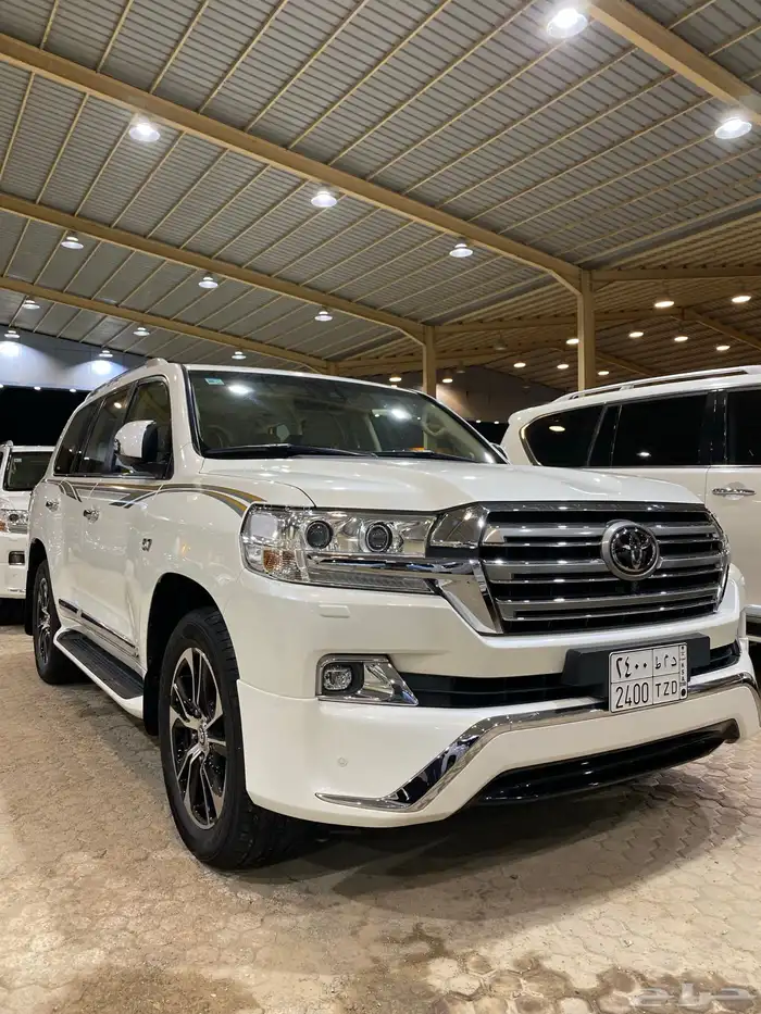 للبيع جيب VXS فل كامل 2016 هيدروليك بريمي عداد 74 الف 3