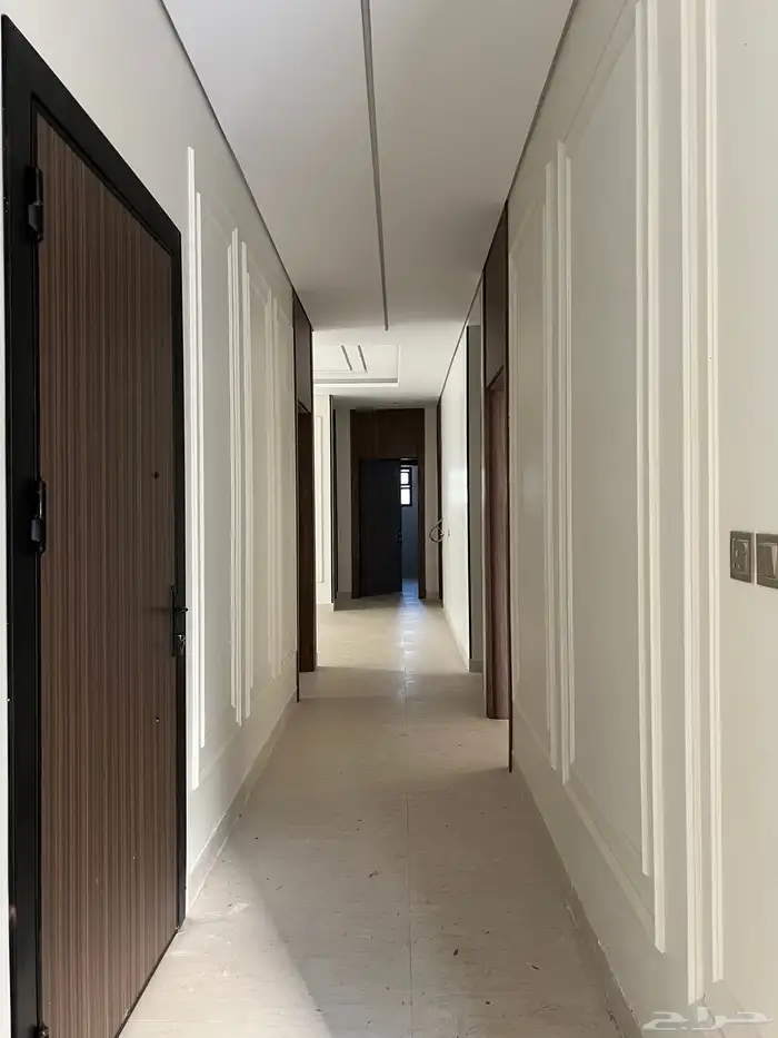 للبيع دور جديد شغل ممتاز للغاية بالعوينة المربع الذهبي 22