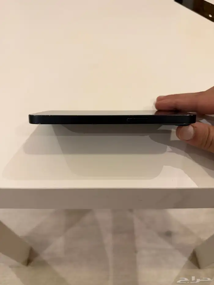 ايفون 13 العادي كحلي 2