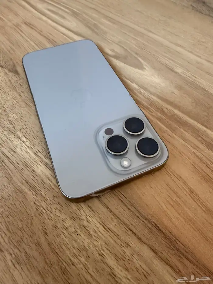 ايفون 15 برو ماكس 256 قيقا 2