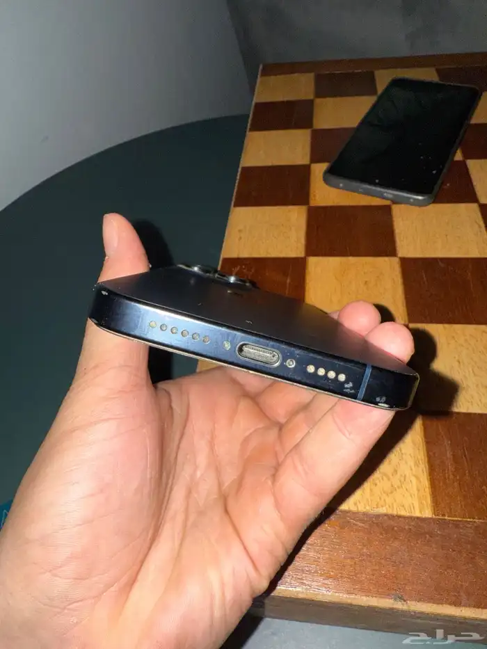 ايفون 15 برو ماكس مساحه 512 بطاريه 89 4