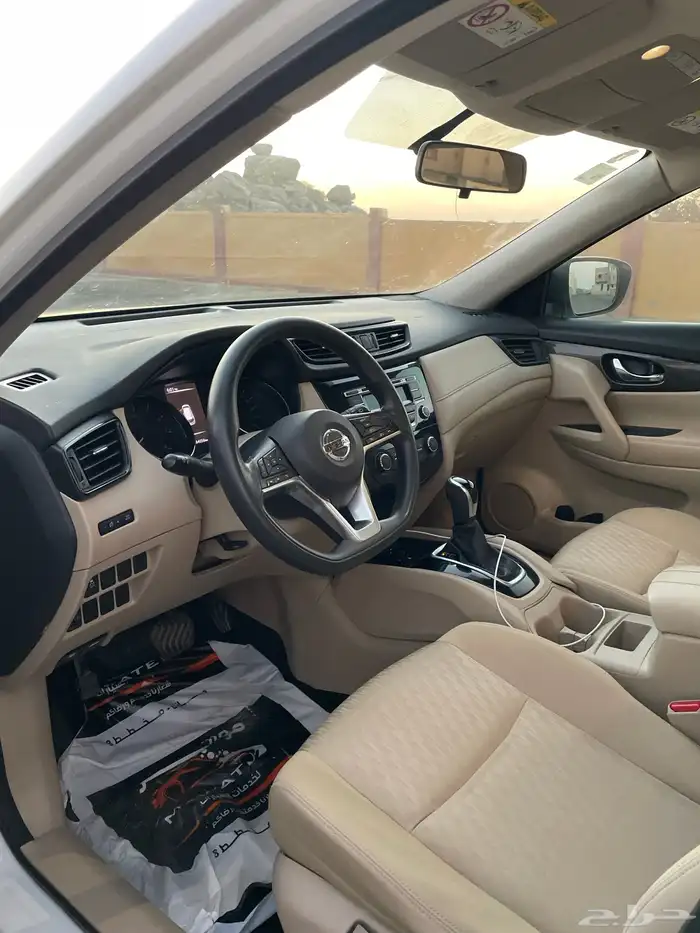 للبيع نسيان اكس تريل 2018 سعودي 12
