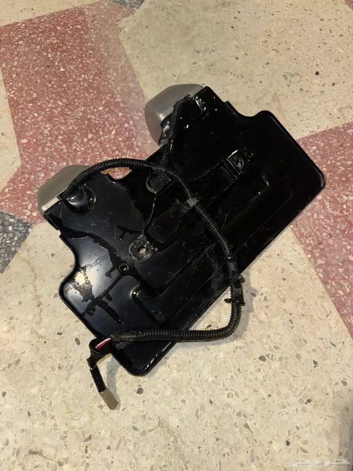 قاعدة لوحة جيب رببع تيوتا 1