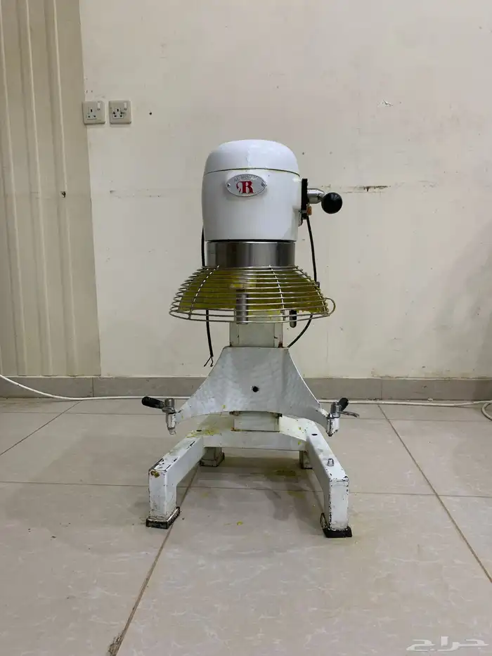 معمل للبيع بكامل مرفقاته 5