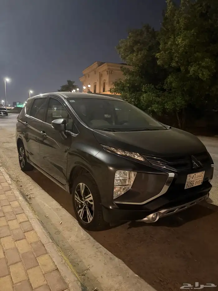 للبيع ميتسوبيشي اكسباندر 2