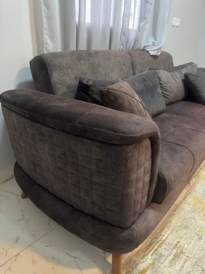 كنب وطاولات للبيع 4