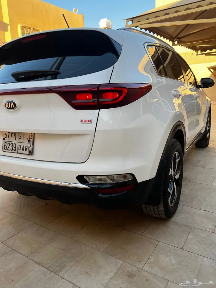 كيا سبورتاج 2022 بنزين دبل 4