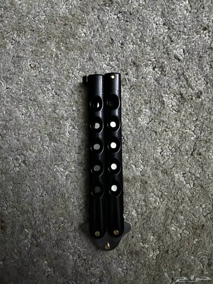 سكين فراشه للبيع بحالة الوكالة ما تم أستعمالها أبدا 0