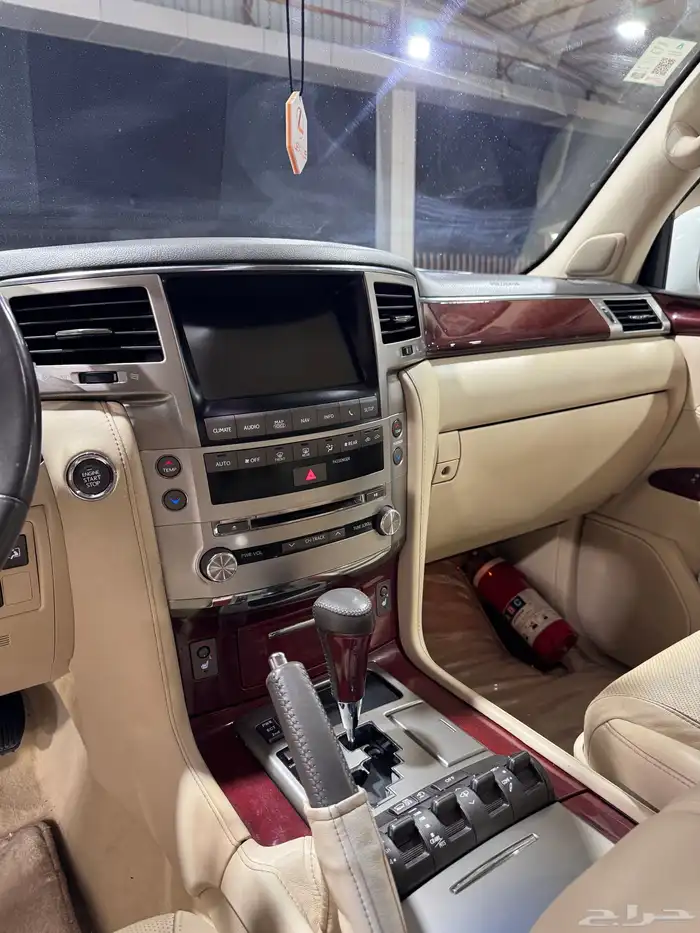 لكزس 2015 ED شرط الفحص 23