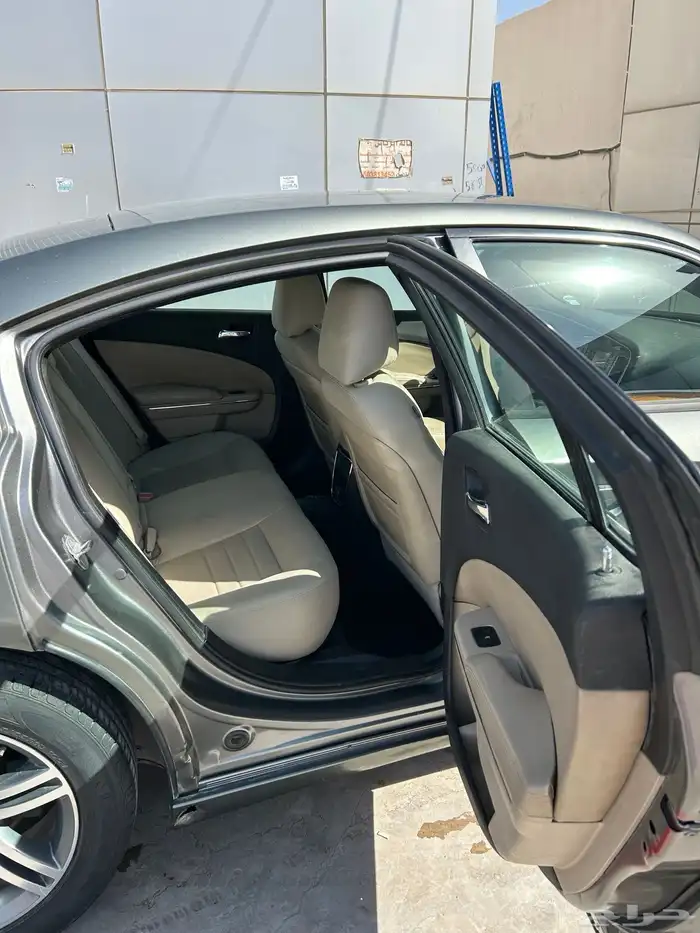 تشارجر للبيع 9