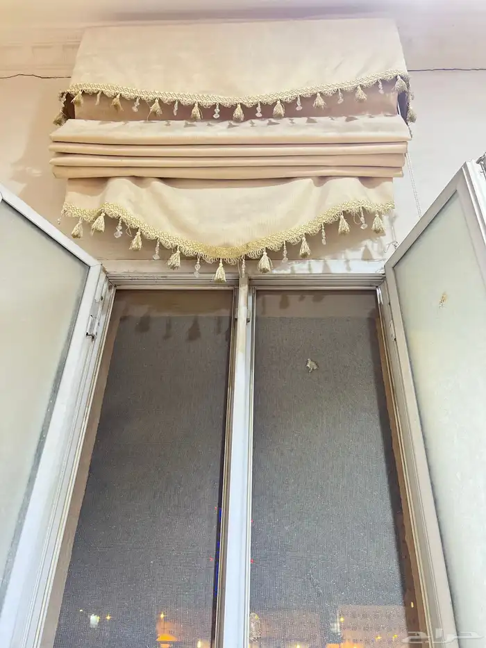 كنب أمريكي   ستائر 3