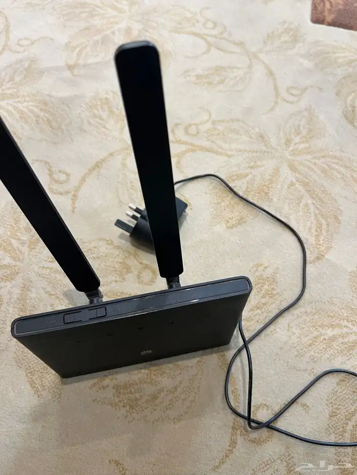 جهاز راوتر هواوي مفتوح نظيف وشغال للبيع 2