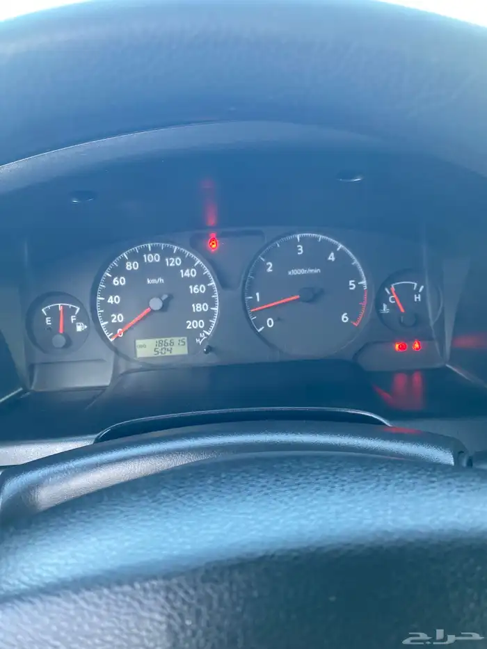 نيسان باترول ربع 2011 13