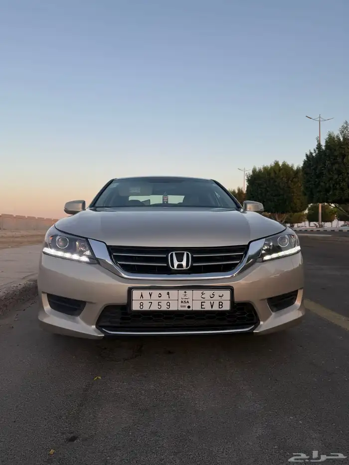 هوندا أكورد 2013 15