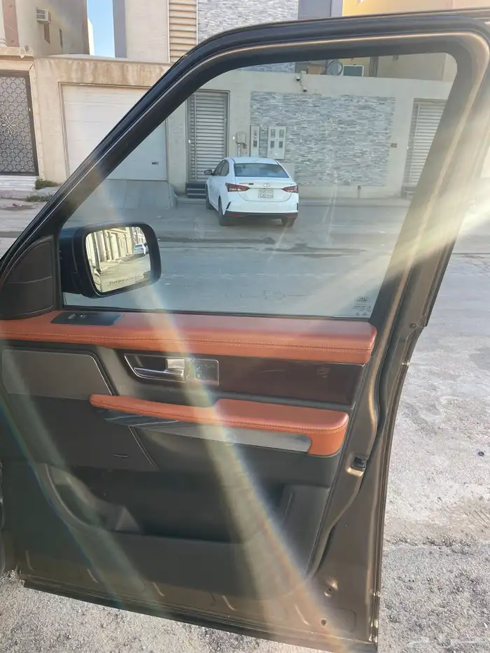 رنج روفر 2011 مخزن فل كامل طلبيه خاصه 9