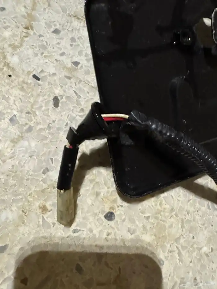 قاعدة لوحة جيب رببع تيوتا 2