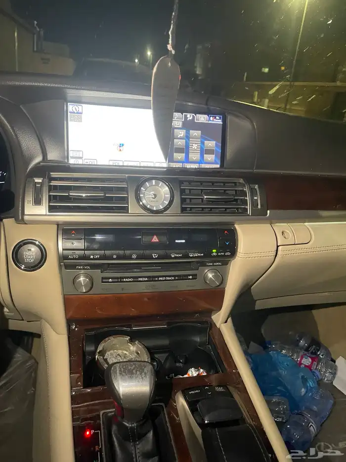 لكزز 2014 LS460 للتشليح 5