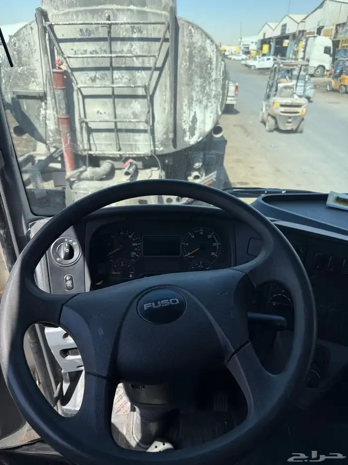 للبيع ميتسوبيشي لوري 2018 ممشى قليل 7