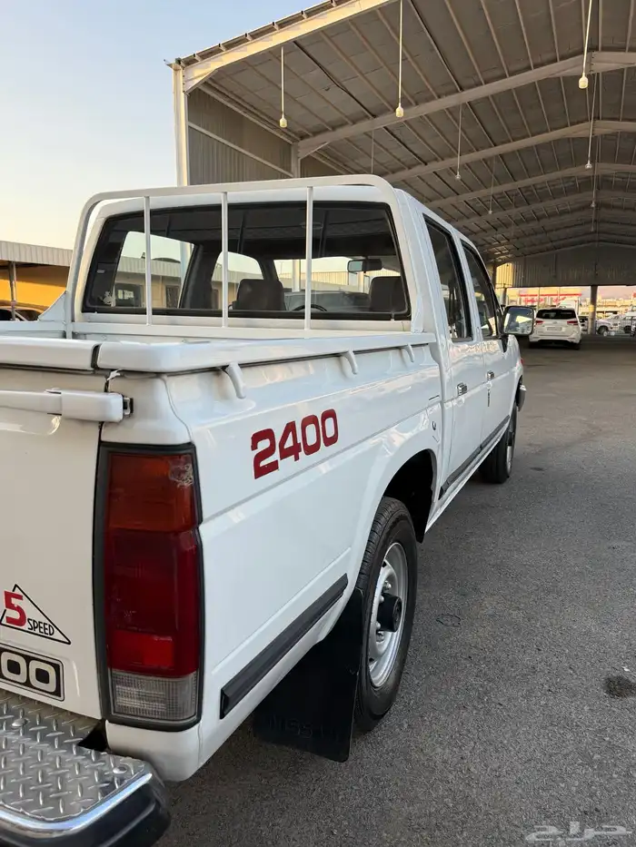 للبيع نيسان ددسن 1991 غمارتين شرط 8