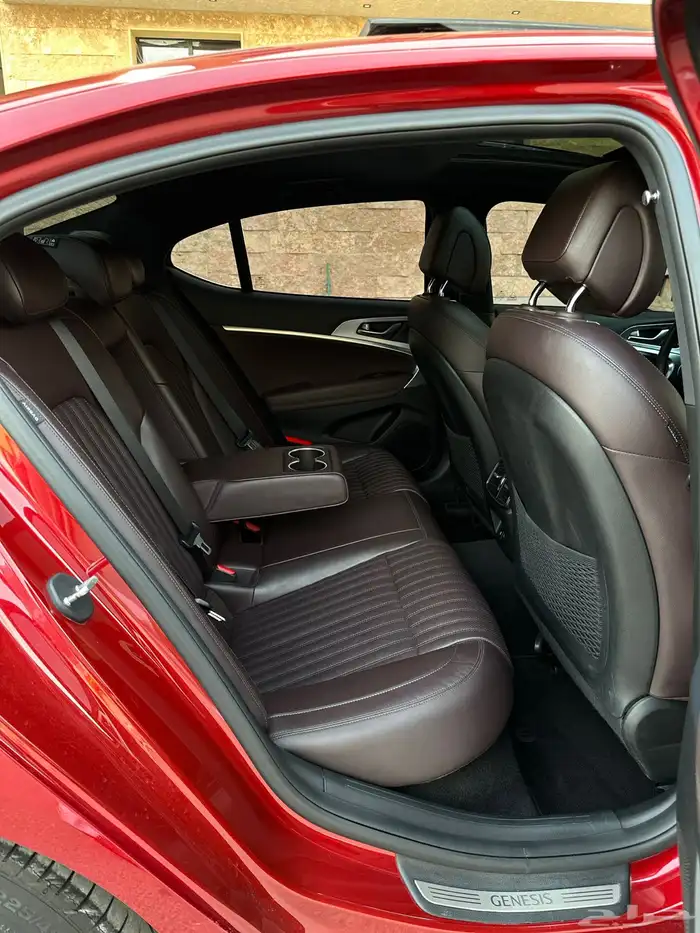 جينسس G70 2021 25